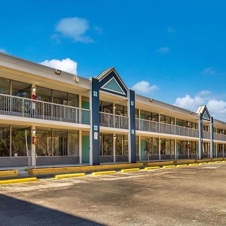 Clarion Inn&Suites Florence Exterior foto