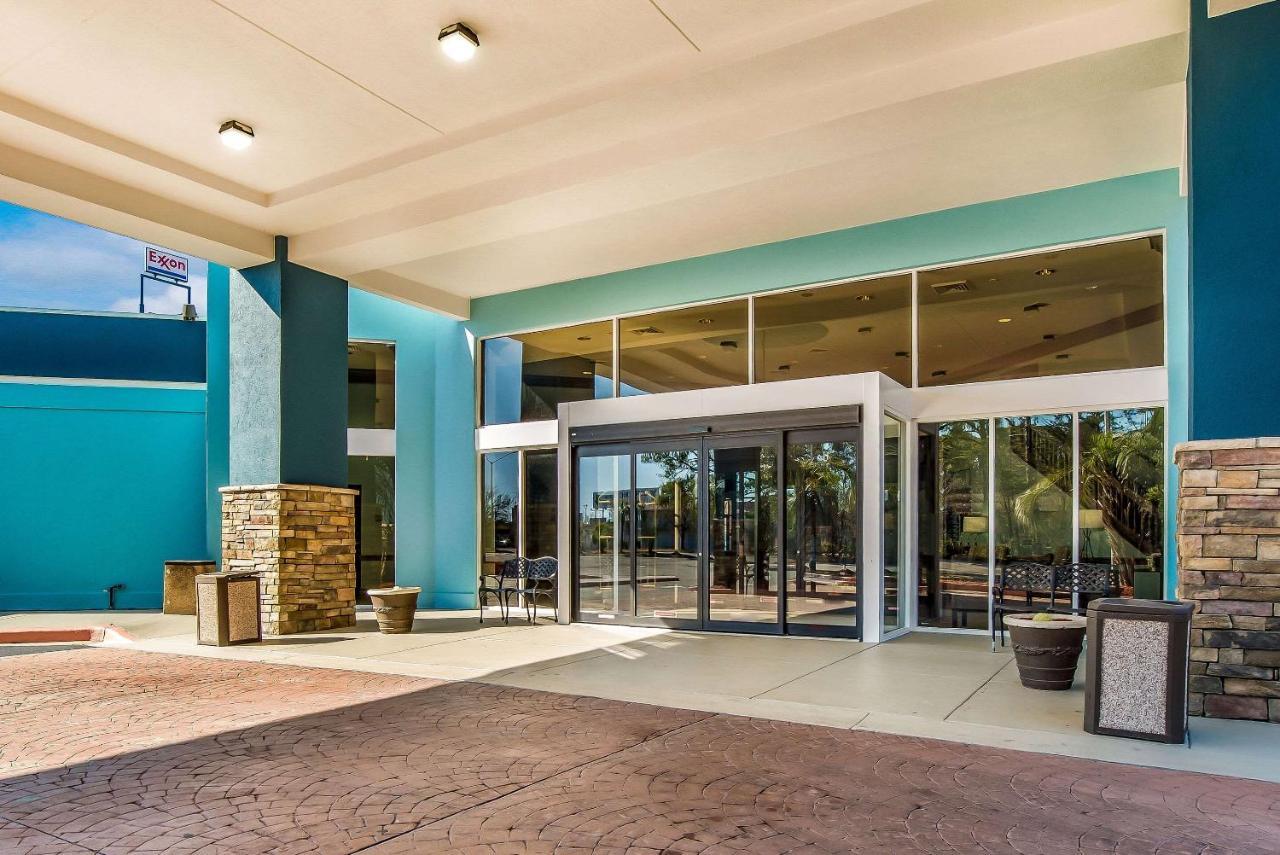 Clarion Inn&Suites Florence Exterior foto